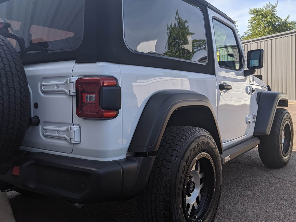 Car Jeep White